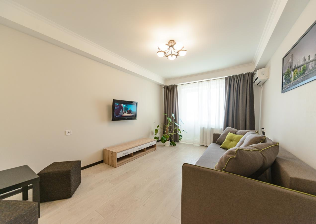 Artal Apartment On Iordanskaya 22 Kiew Exterior foto